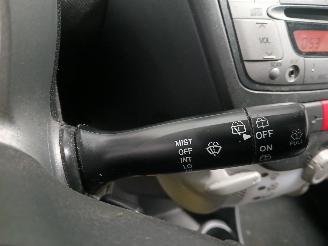 Peugeot 107 107 Hatchback 1.0 12V (384F(1KR)) [50kW]  (06-2005/05-2014) picture 14