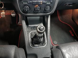 Volkswagen Golf Golf V (1K1) Hatchback 2.0 GTI 16V (AXX) [147kW]  (10-2004/02-2009) picture 19