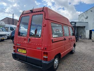 Renault Trafic Trafic I (TXW) Bus 1.7 (F1N-720) [50kW]  (08-1992/08-1994) picture 5