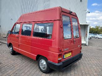 Renault Trafic Trafic I (TXW) Bus 1.7 (F1N-720) [50kW]  (08-1992/08-1994) picture 4