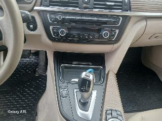 BMW 3-serie 3 serie Touring (F31) Combi 320d 2.0 16V (N47-D20C) [135kW]  (07-2012/=
02-2016) picture 16