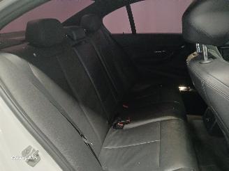 BMW 3-serie 3 serie (F30) Sedan 320d 2.0 16V (B47-D20A) [140kW]  (07-2015/10-2018)= picture 11