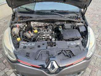 Renault Clio Clio IV (5R) Hatchback 5-drs 0.9 Energy TCE 90 12V (H4B-400(H4B-A4)) [=
66kW]  (11-2012/08-2021) picture 28