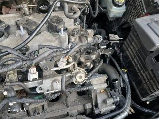 Renault Clio Clio IV (5R) Hatchback 5-drs 0.9 Energy TCE 90 12V (H4B-400(H4B-A4)) [=
66kW]  (11-2012/08-2021) picture 33