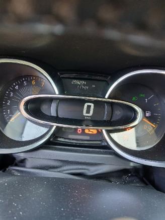 Renault Clio Clio IV (5R) Hatchback 5-drs 0.9 Energy TCE 90 12V (H4B-400(H4B-A4)) [=
66kW]  (11-2012/08-2021) picture 2