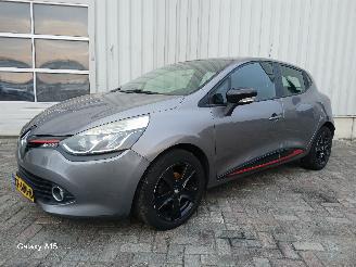 Renault Clio Clio IV (5R) Hatchback 5-drs 0.9 Energy TCE 90 12V (H4B-400(H4B-A4)) [=
66kW]  (11-2012/08-2021) picture 3
