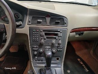 Volvo Xc-70 XC70 (SZ) SUV XC70 2.4 T 20V (B5244T3) [147kW]  (03-2000/09-2002) picture 16