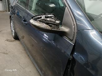 Volkswagen Golf Golf VI (5K1) Hatchback 1.2 TSI BlueMotion (CBZB) [77kW]  (11-2008/11-=
2012) picture 24