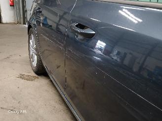 Volkswagen Golf Golf VI (5K1) Hatchback 1.2 TSI BlueMotion (CBZB) [77kW]  (11-2008/11-=
2012) picture 26