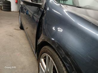Volkswagen Golf Golf VI (5K1) Hatchback 1.2 TSI BlueMotion (CBZB) [77kW]  (11-2008/11-=
2012) picture 23