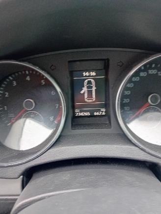 Volkswagen Golf Golf VI (5K1) Hatchback 1.2 TSI BlueMotion (CBZB) [77kW]  (11-2008/11-=
2012) picture 2