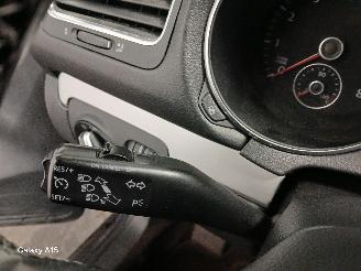 Volkswagen Golf Golf VI (5K1) Hatchback 1.2 TSI BlueMotion (CBZB) [77kW]  (11-2008/11-=
2012) picture 14