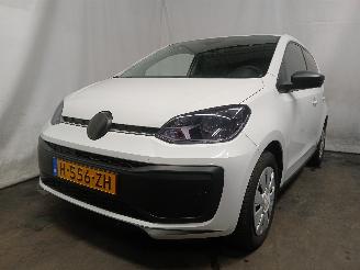 Damaged car Volkswagen Up! Up! (121) Hatchback 1.0 12V 60 (CHYE) [44kW]  (08-2011/08-2020) 2020/6