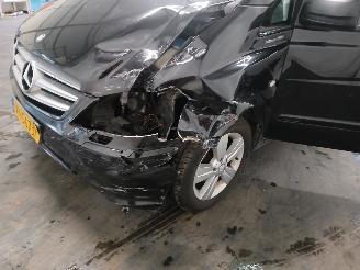 Mercedes Vito Vito (639.6) Van 2.2 116 CDI 16V Euro 5 (OM651.940) [120kW]  (09-2010/=
=2E..) picture 19
