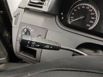 Mercedes Vito Vito (639.6) Van 2.2 116 CDI 16V Euro 5 (OM651.940) [120kW]  (09-2010/=
=2E..) picture 13