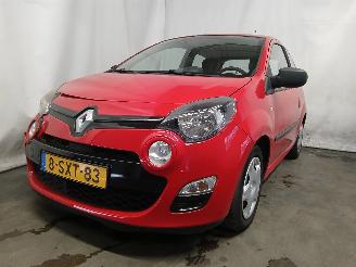 damaged passenger cars Renault Twingo Twingo II (CN) Hatchback 3-drs 1.2 16V (D4F-764(D4F-E7)) [55kW]  (03-2=
007/09-2014) 2014/1