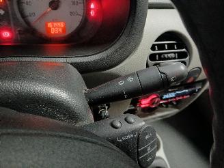 Renault Kangoo Kangoo (KC) MPV 1.2 16V (D4F-712(D4F-B7)) [55kW]  (06-2001/01-2008) picture 14