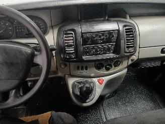Renault Trafic Trafic New (FL) Van 1.9 dCi 100 16V (F9Q-760) [74kW]  (03-2001/09-2006=
) picture 17