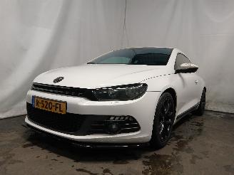 krockskadad bil auto Volkswagen Scirocco Scirocco (137/13AD) Hatchback 3-drs 1.4 TSI 122 16V (CAXA(Euro 5)) [90=
kW]  (08-2008/11-2017) 2010/4