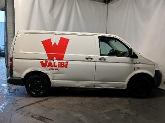 Volkswagen Transporter Transporter T5 Van 1.9 TDi (BRR) [62kW]  (01-2006/11-2009) picture 7