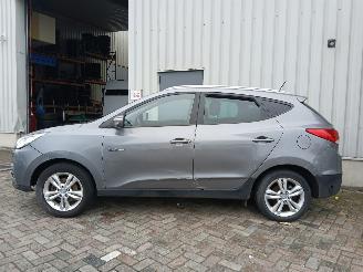 Hyundai Ix35 iX35 (LM) SUV 1.6 GDI 16V (G4FD(Euro 4)) [99kW]  (11-2010/09-2015) picture 4