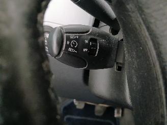Peugeot Partner Partner Combispace MPV 1.6 16V (TU5JP4(NFU)) [80kW]  (07-2001/03-2008)= picture 15