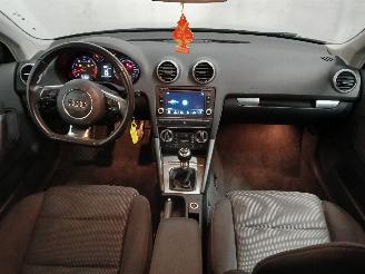 Audi A3 A3 Sportback (8PA) Hatchback 5-drs 1.4 TFSI 16V (CAXC) [92kW]  (09-200=
7/03-2013) picture 10