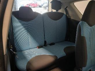 Peugeot 107 107 Hatchback 1.0 12V (384F(1KR)) [50kW]  (06-2005/05-2014) picture 10