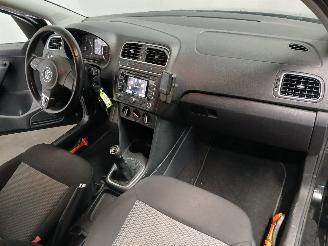 Volkswagen Polo Polo V (6R) Hatchback 1.2 TDI 12V BlueMotion (CFWA(Euro 5)) [55kW]  (1=
0-2009/05-2014) picture 9