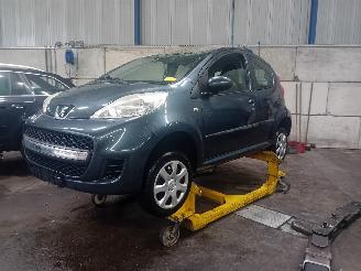 Démontage voiture Peugeot 107 107 Hatchback 1.0 12V (384F(1KR)) [50kW]  (06-2005/05-2014) 2010