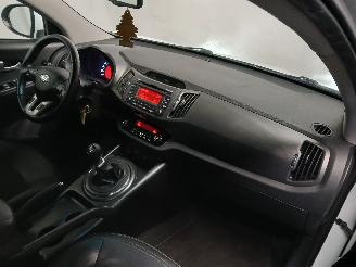 Kia Sportage Sportage (SL) Terreinwagen 1.6 GDI 16V 4x2 (G4FD) [99kW]  (06-2010/02-=
2016) picture 8