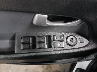 Kia Sportage Sportage (SL) Terreinwagen 1.6 GDI 16V 4x2 (G4FD) [99kW]  (06-2010/02-=
2016) picture 13