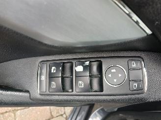 Mercedes C-klasse C (W204) Sedan 1.8 C-180K 16V (M271.952) [115kW]  (01-2007/01-2014) picture 12