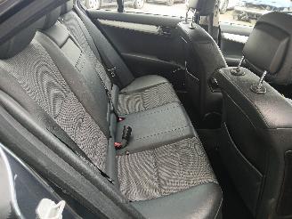 Mercedes C-klasse C (W204) Sedan 1.8 C-180K 16V (M271.952) [115kW]  (01-2007/01-2014) picture 9