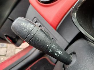 Renault Clio Clio IV (5R) Hatchback 5-drs 0.9 Energy TCE 90 12V (H4B-408(H4B-B4)) [=
66kW]  (11-2012/08-2021) picture 13