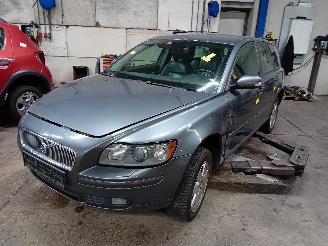 rozbiórka samochody osobowe Volvo V-50 V50 (MW) Combi 2.5 T5 20V (B5254T3) [162kW]  (04-2004/12-2007) 2005