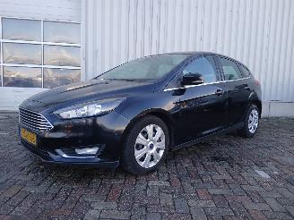 Ford Focus Focus 3 Hatchback 1.0 Ti-VCT EcoBoost 12V 125 (M1DA(Euro 5)) [92kW]  (=
02-2012/05-2018) picture 3