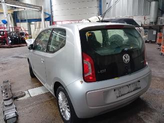 Volkswagen Up! Up! (121) Hatchback 1.0 12V 60 (CHYA) [44kW]  (08-2011/08-2020) picture 4