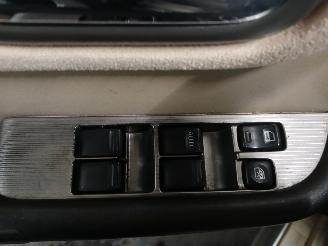 Nissan X-Trail X-Trail (T30) SUV 2.0 16V 4x4 (QR20DE) [103kW]  (07-2001/01-2013) picture 13