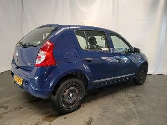 Dacia Sandero Sandero I (BS) Hatchback 1.2 16V (D4F-732(D4F-F7)) [55kW]  (11-2008/12=
-2012) picture 6