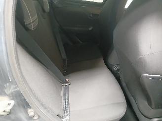 Peugeot 108 108 Hatchback 1.0 12V (1KRFE(CFB)) [51kW]  (05-2014/...) picture 10