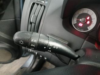 Kia Cee d Cee'd Sporty Wagon (EDF) Combi 1.4 16V (G4FA) [80kW]  (09-2007/12-2012=
) picture 14