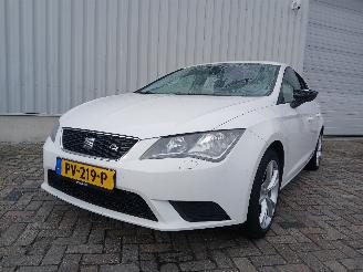 Auto incidentate Seat Leon Leon (5FB) Hatchback 5-drs 1.6 TDI 16V (CLHB(Euro 5)) [66kW]  (11-2012=
/08-2018) 2014/5