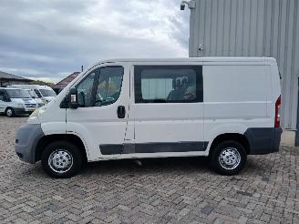Peugeot Boxer Boxer (U9) Van 2.2 HDi 120 Euro 4 (22DT(4HU)) [88kW]  (04-2006/12-2016=
) picture 4