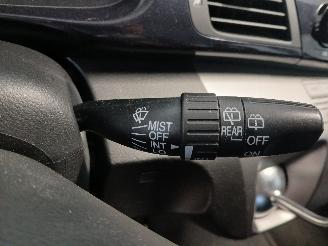 Honda Fr-v FR-V (BE) MPV 1.8 i-VTEC 16V (R18A1) [103kW]  (01-2007/12-2009) picture 16