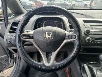 Honda Civic Civic (FA/FD) Sedan 1.3 Hybrid (LDA2) [70kW]  (01-2006/12-2010) picture 19