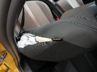 Peugeot 208 208 II (UB/UH/UP) Hatchback 5-drs 1.2 Vti 12V PureTech 100 (EB2ADTDB(H=
NE)) [74kW]  (06-2019/...) picture 35