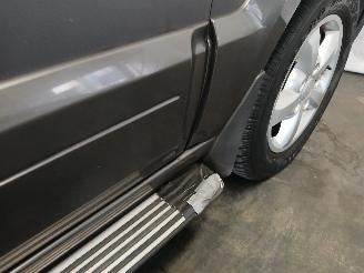 Kia Sorento Sorento I (JC) SUV 3.3 V6 24V (G6DB) [182kW]  (02-2007/10-2009) picture 26