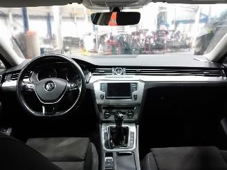 Volkswagen Passat Passat Variant (3G5) Combi 1.6 TDI 16V (DCXA) [88kW]  (08-2014/11-2020=
) picture 5