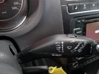 Volkswagen Polo Polo V (6R) Hatchback 1.2 TDI 12V BlueMotion (CFWA(Euro 5)) [55kW]  (1=
0-2009/05-2014) picture 15